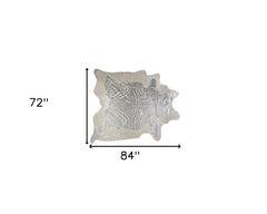 6' x 7' Silver and Ivory Cowhide Hand Knotted Area Rug