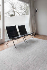 8' White Round Abstract Non Skid Area Rug