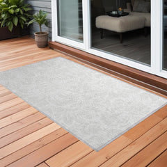 2' X 3' Ivory Floral Washable Non Skid Indoor Outdoor Area Rug