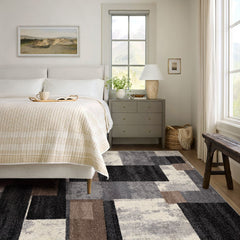 5’ X 8’ Brown Distressed Geometric Area Rug