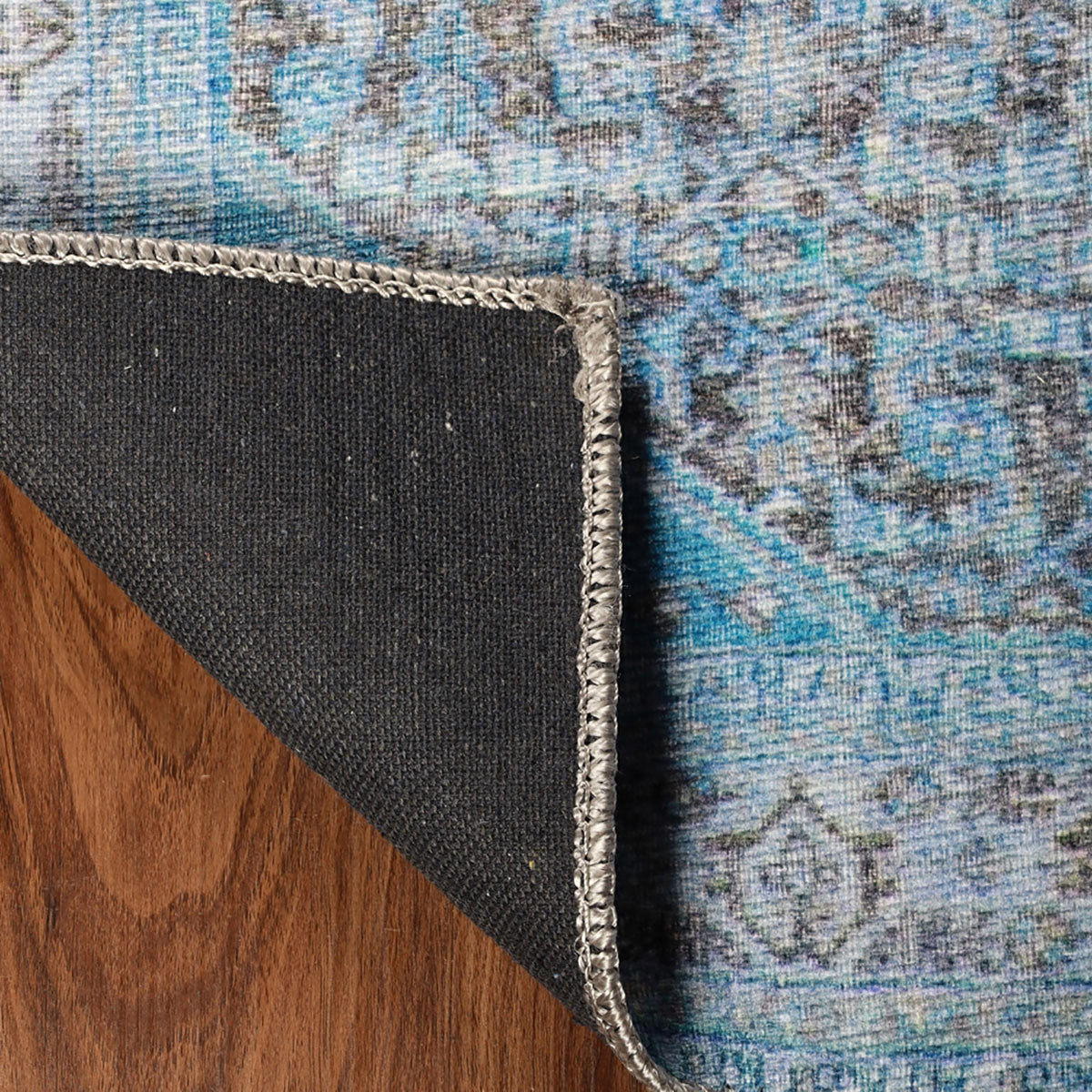 5' X 8' Shades Of Azure Oriental Stain Resistant Area Rug