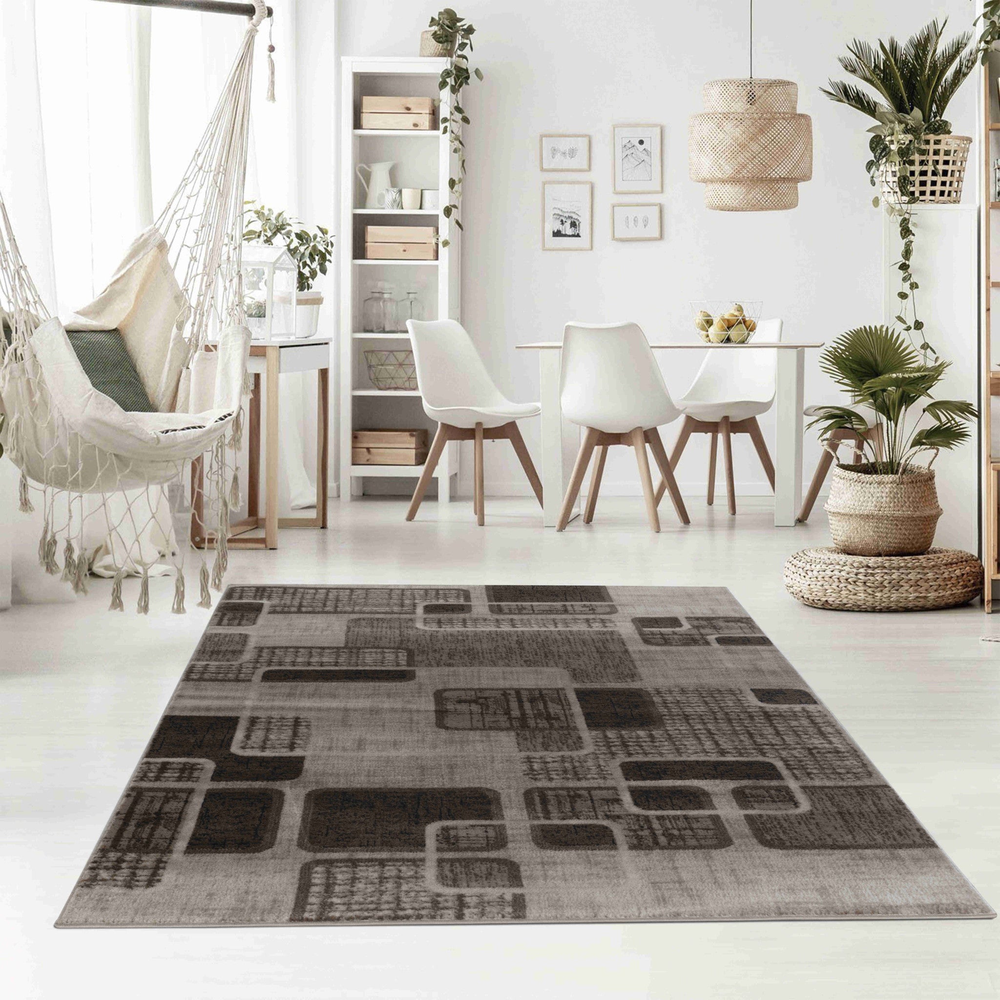 4' X 6' Brown Geometric Area Rug