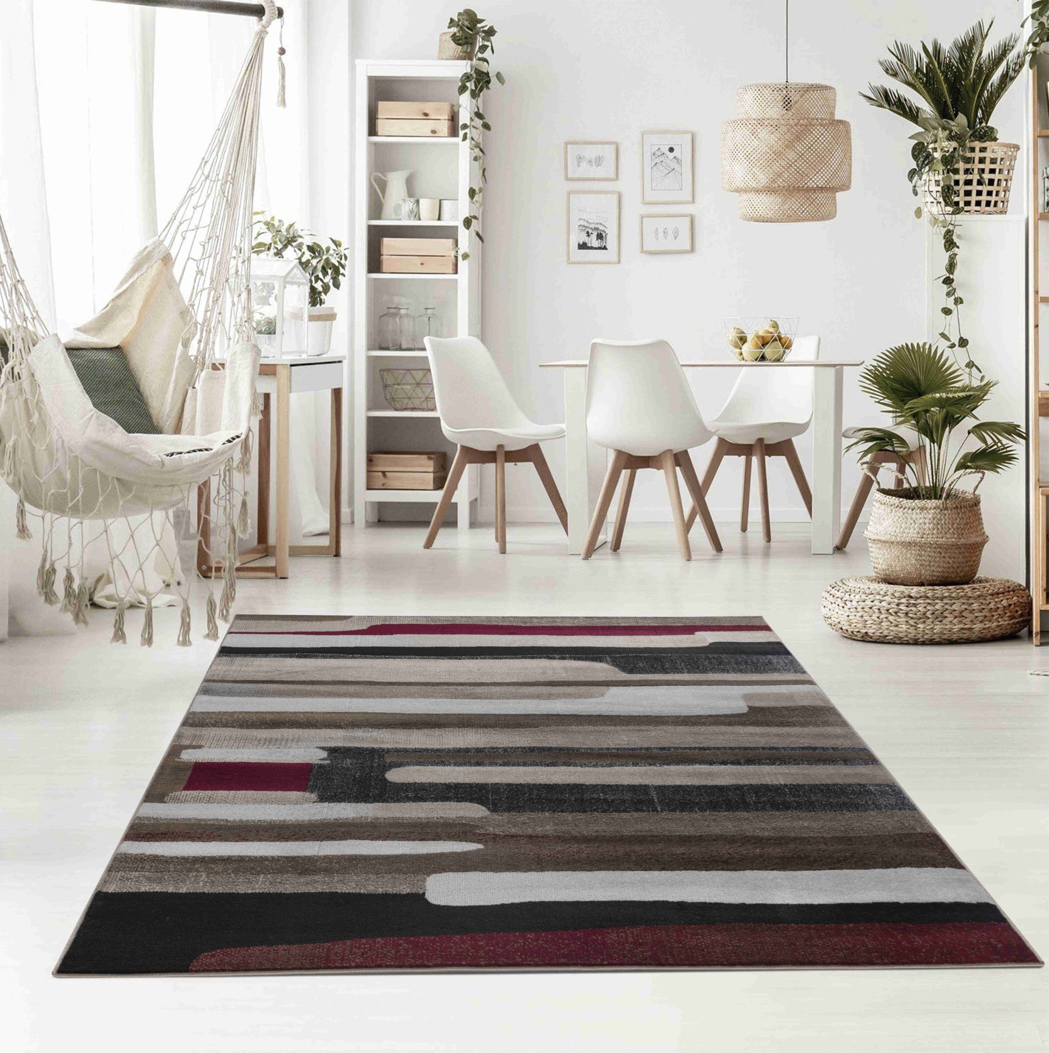 4' X 6' Brown Abstract Area Rug