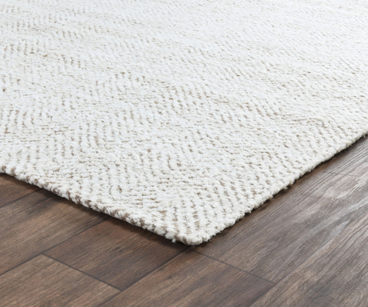 5' x 8' Natural and Ivory Chevron Hand Woven Area Rug