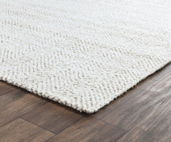 5' x 8' Natural and Ivory Chevron Hand Woven Area Rug