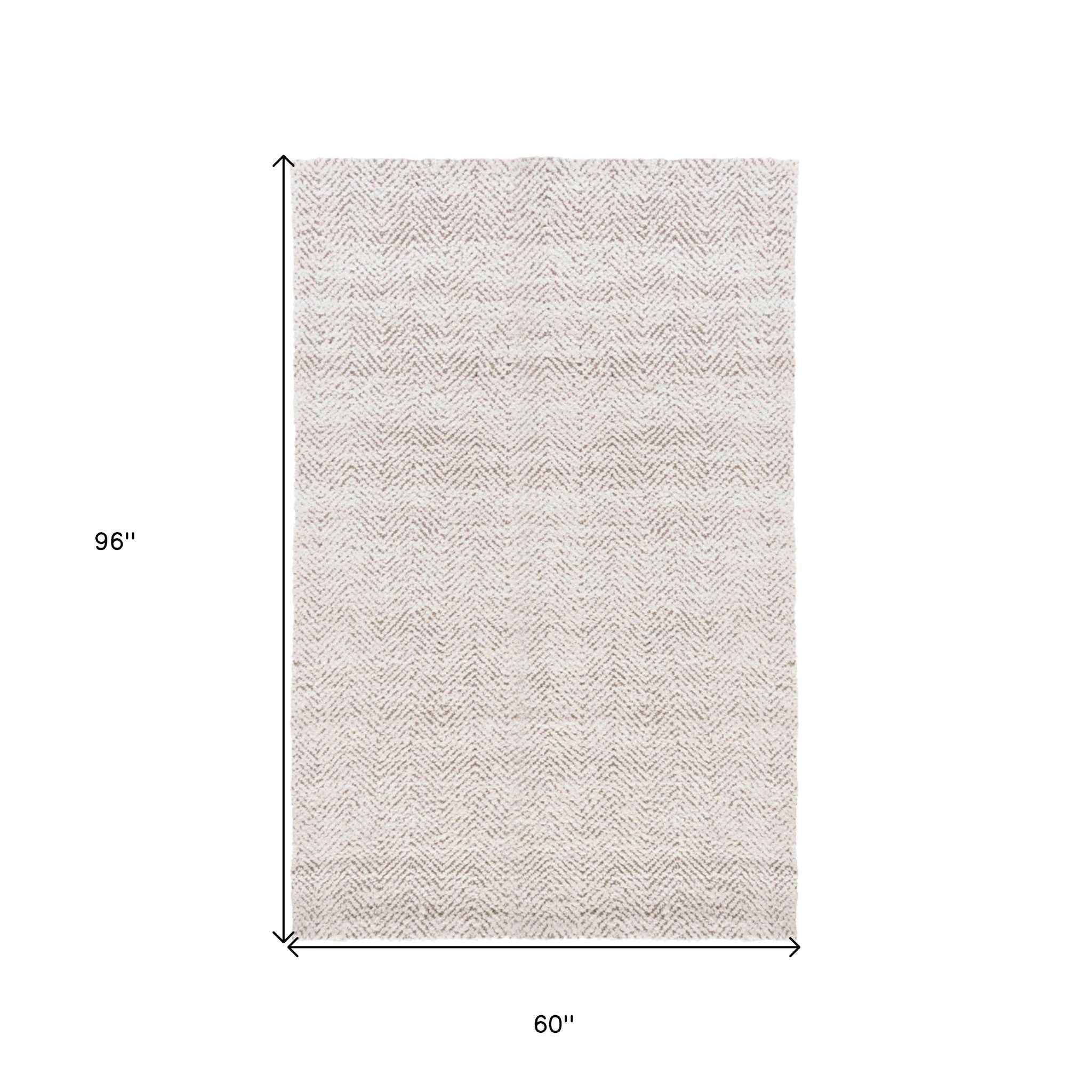 5' x 8' Natural and Ivory Chevron Hand Woven Area Rug