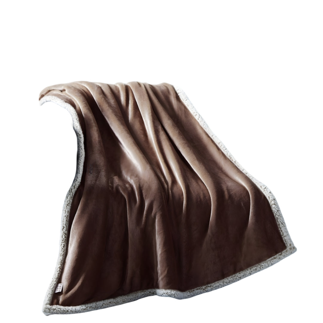 Brown Knitted PolYester Solid Color Plush Throw Blanket