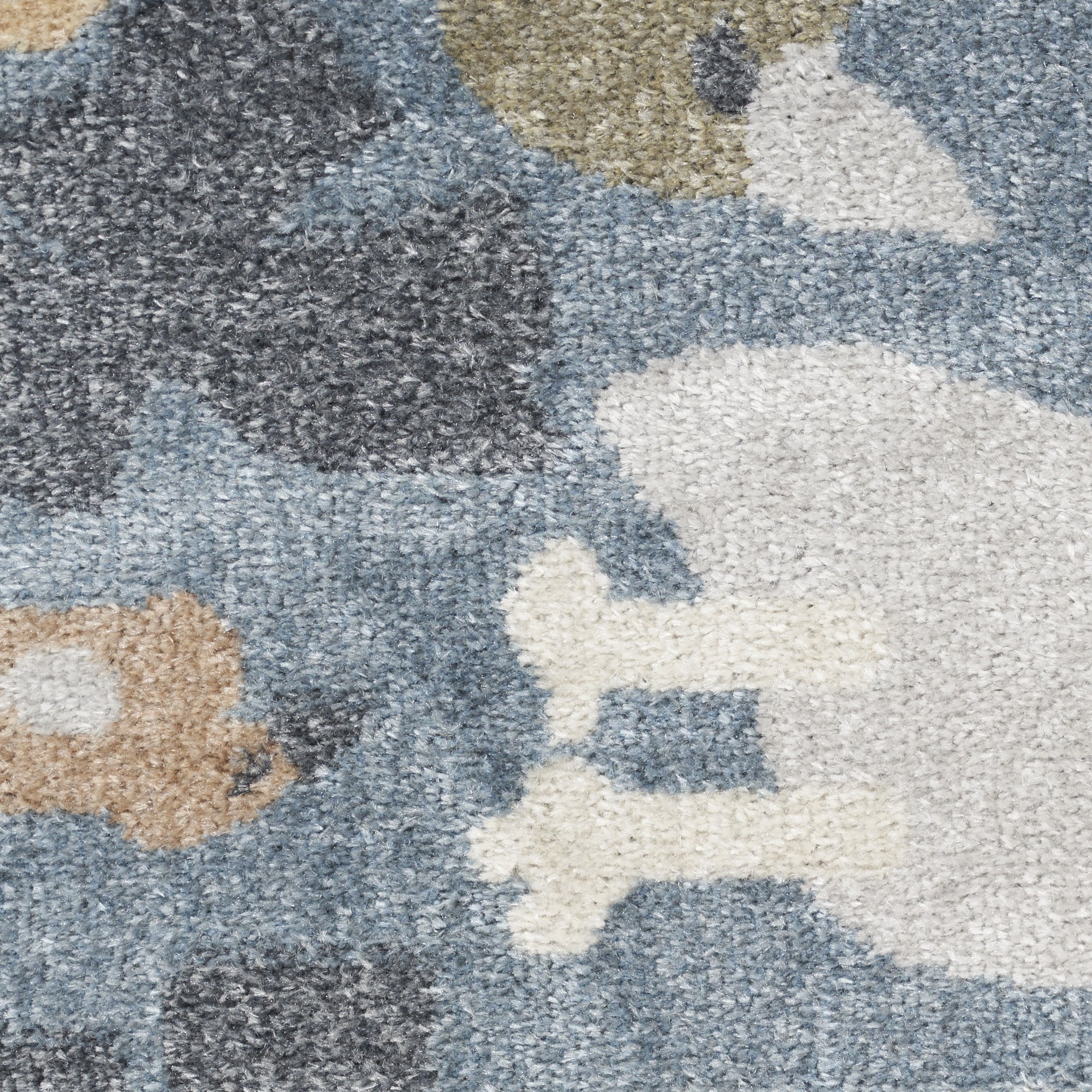 7' x 9' Ivory Blue and Gray Animal Print Power Loom Washable Area Rug