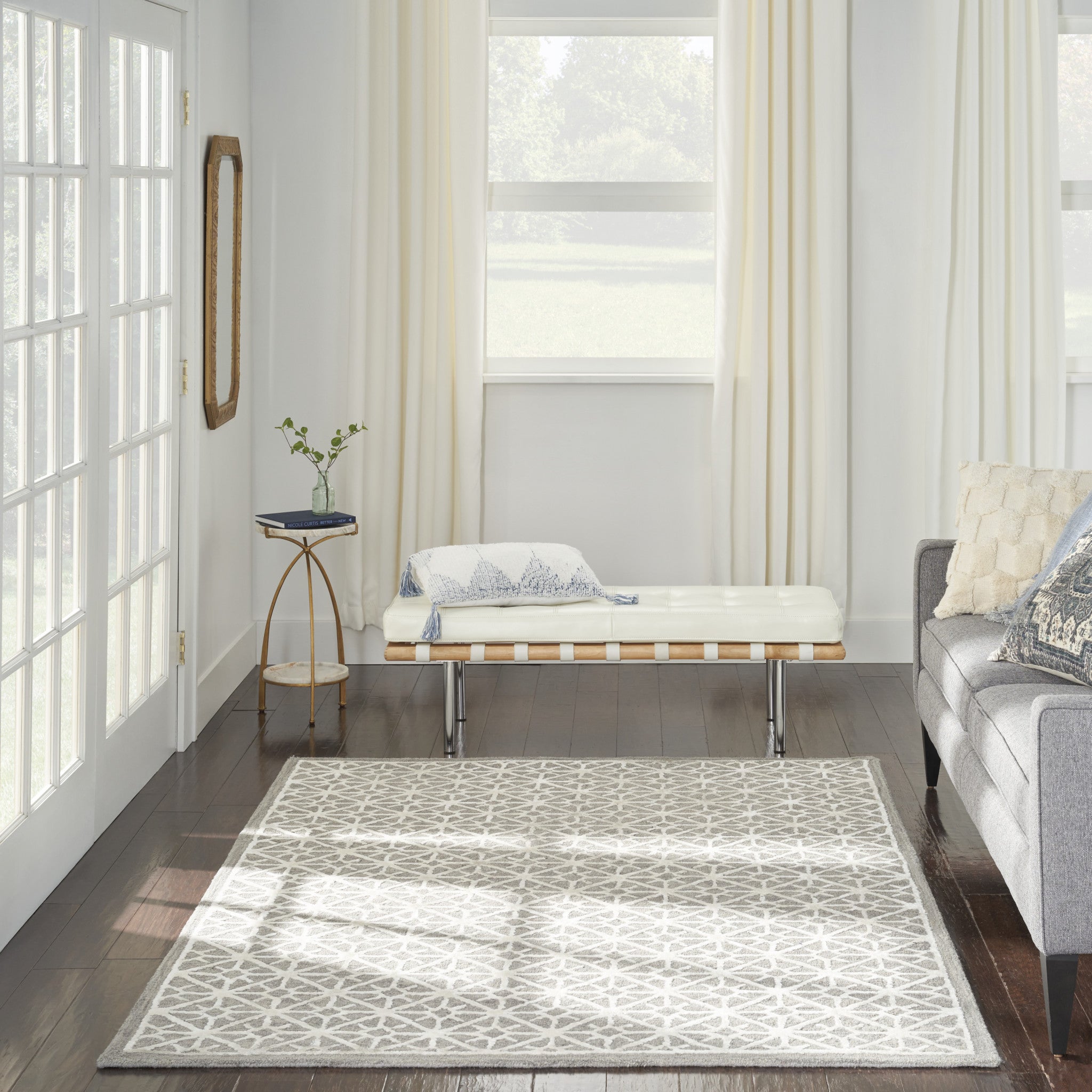 4' x 6' Gray and Ivory Geometric Hand Tufted Area Rug