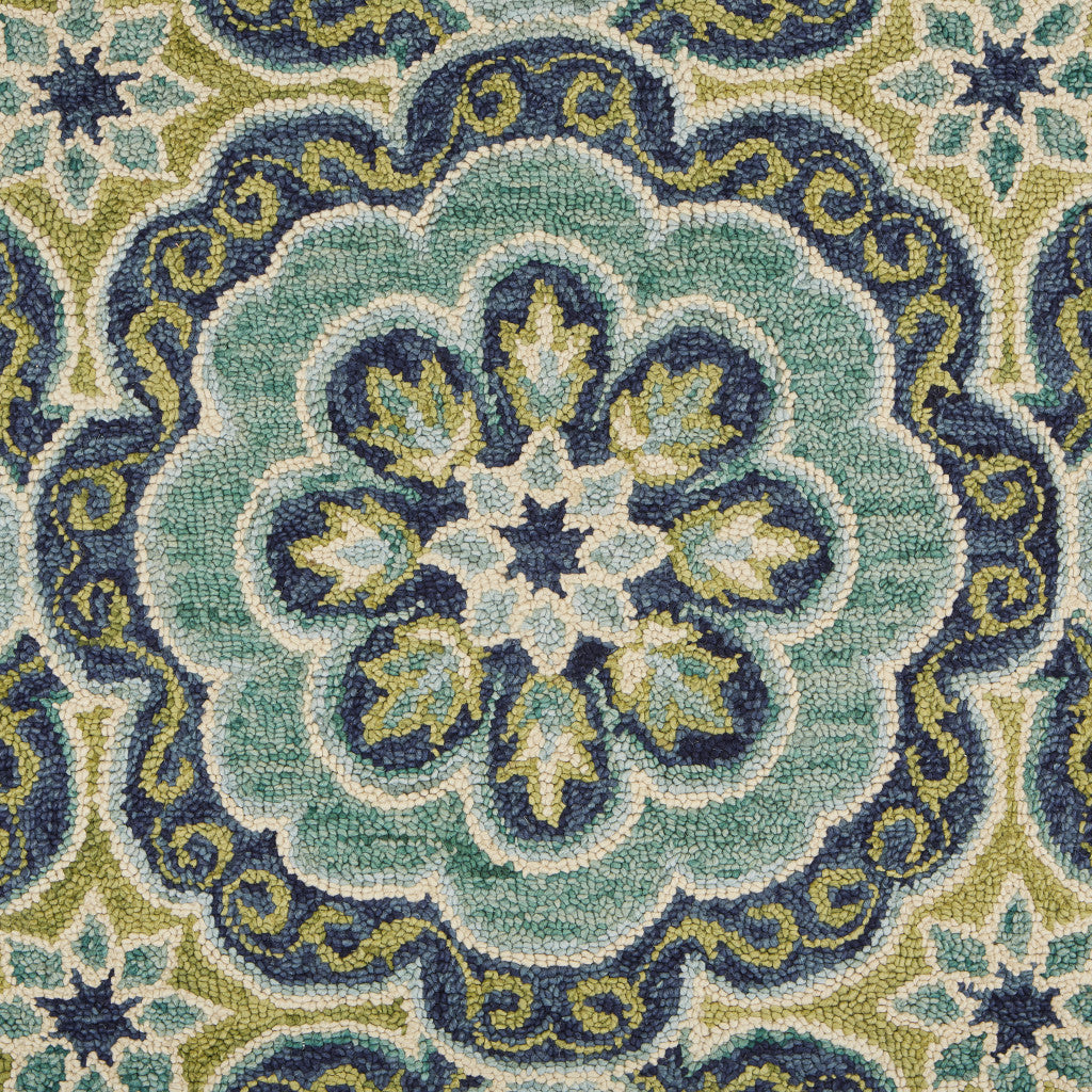 5' x 7' Green Wool Floral Hand Tufted Area Rug