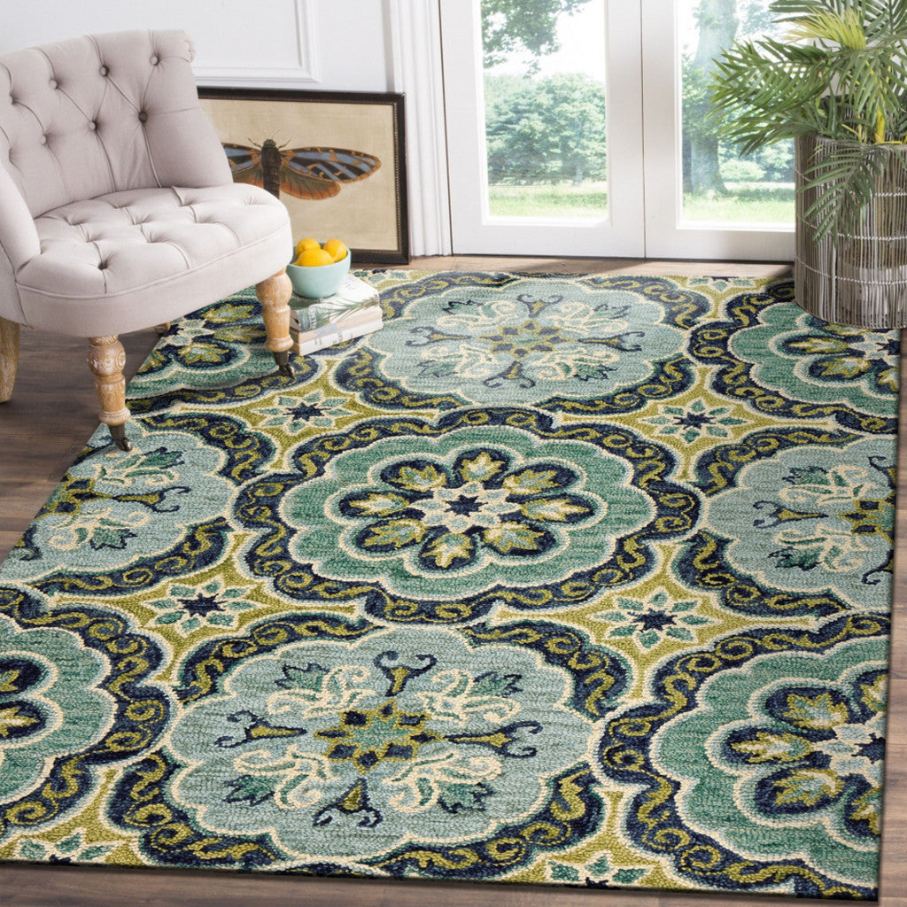 5' x 7' Green Wool Floral Hand Tufted Area Rug