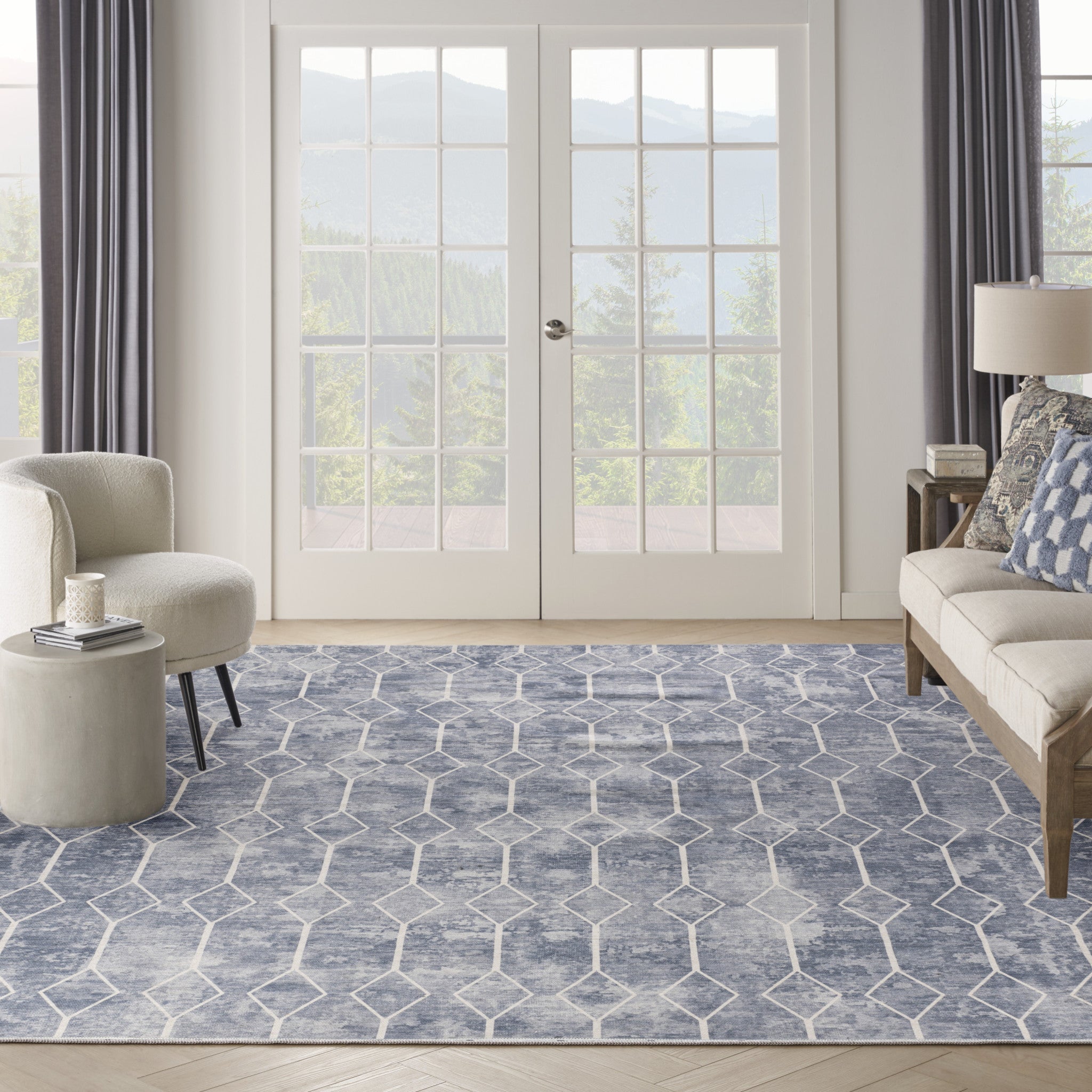 9' x 12' Blue and Beige Geometric Power Loom Washable Area Rug