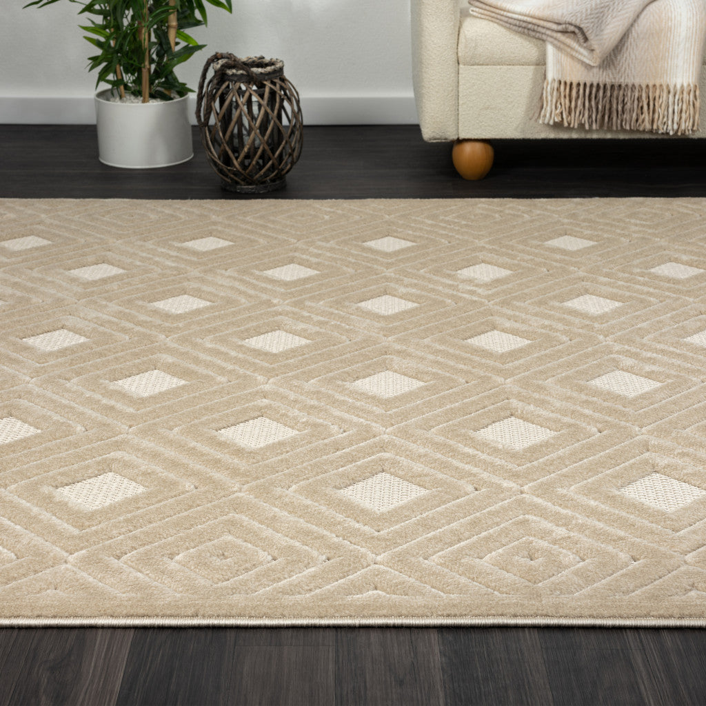 5' x 7' Beige Geometric Area Rug