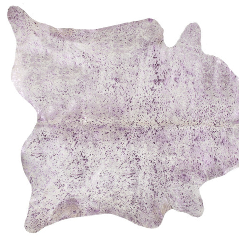 5' x 7' Gray and Pink Cowhide Hand Knotted Area Rug