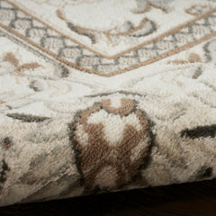 4' x 6' Cream Floral Distressed Area Rug