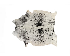 5' x 7' Black and White Cowhide Hand Knotted Area Rug