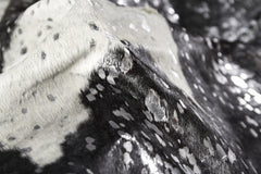 5' x 7' Black and White Cowhide Hand Knotted Area Rug