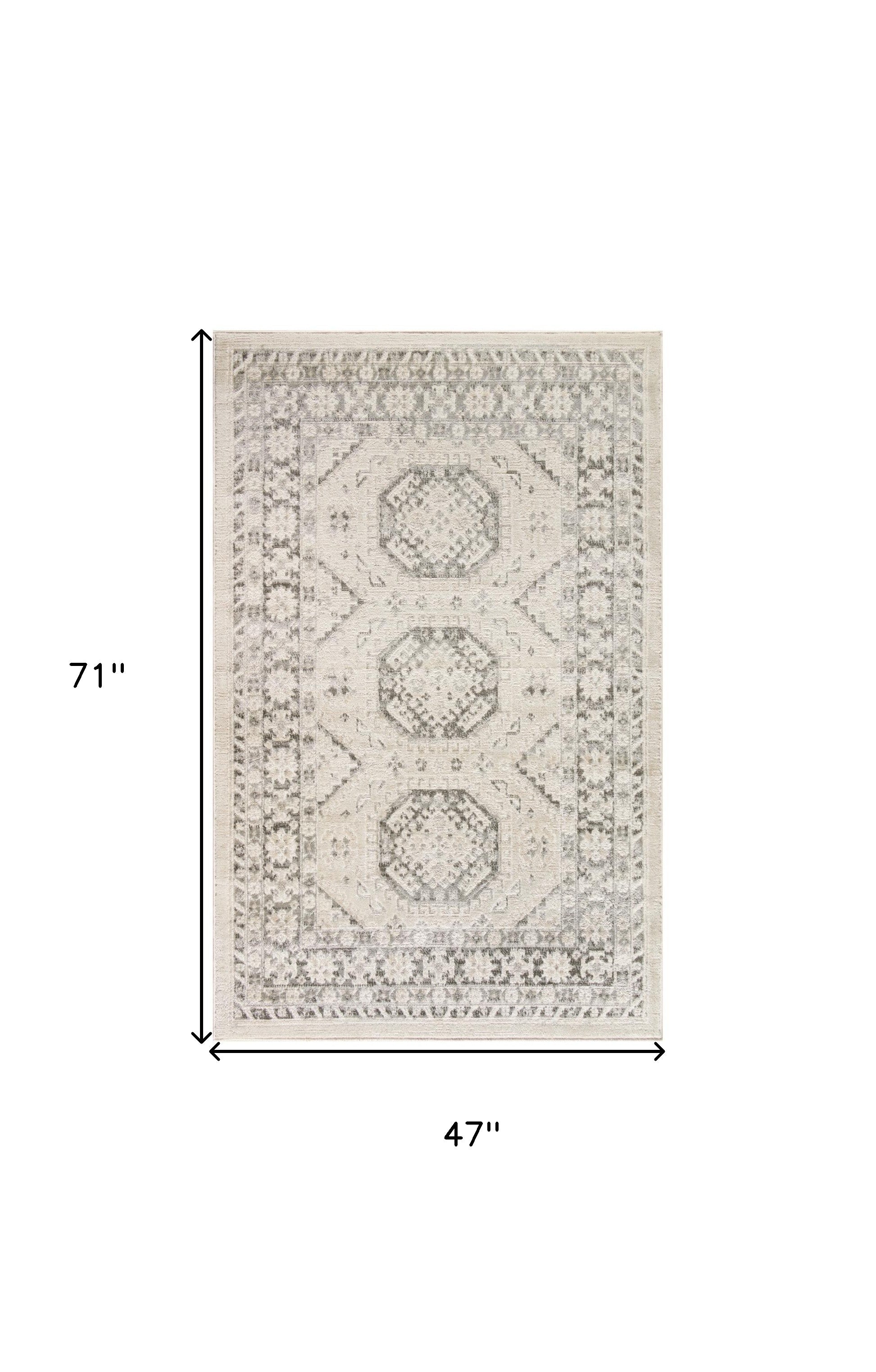 4' x 6' Gray Geometric Distressed Area Rug