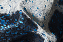 5' x 7' Black and White Cowhide Hand Knotted Area Rug