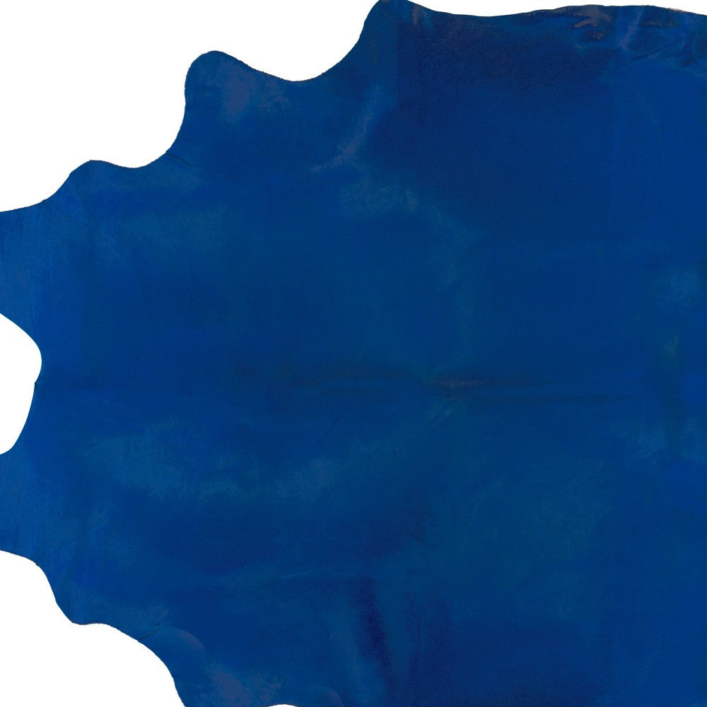 6' x 7' Cobalt Cowhide Hand Knotted Area Rug