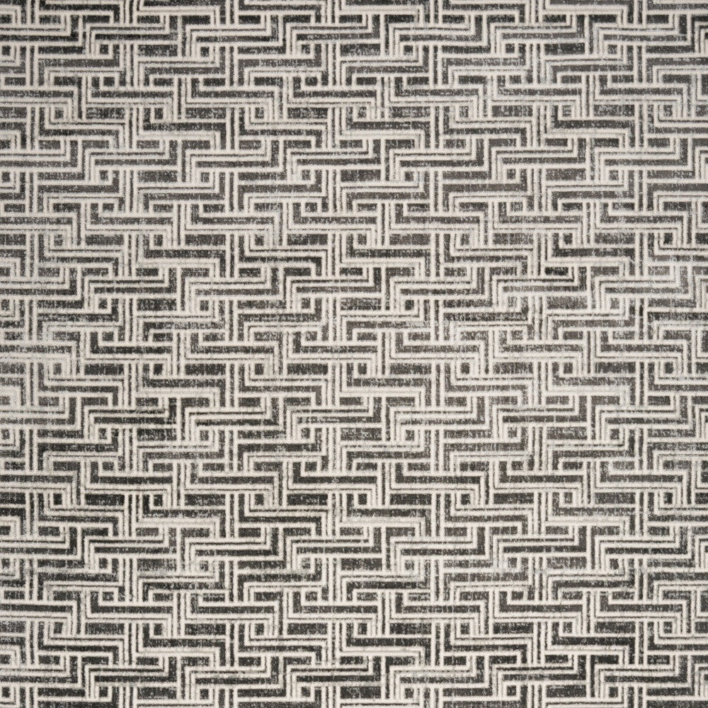 5' x 7' Gray Geometric Distressed Area Rug