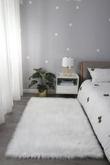 4' x 6' White Sheepskin Washable Area Rug