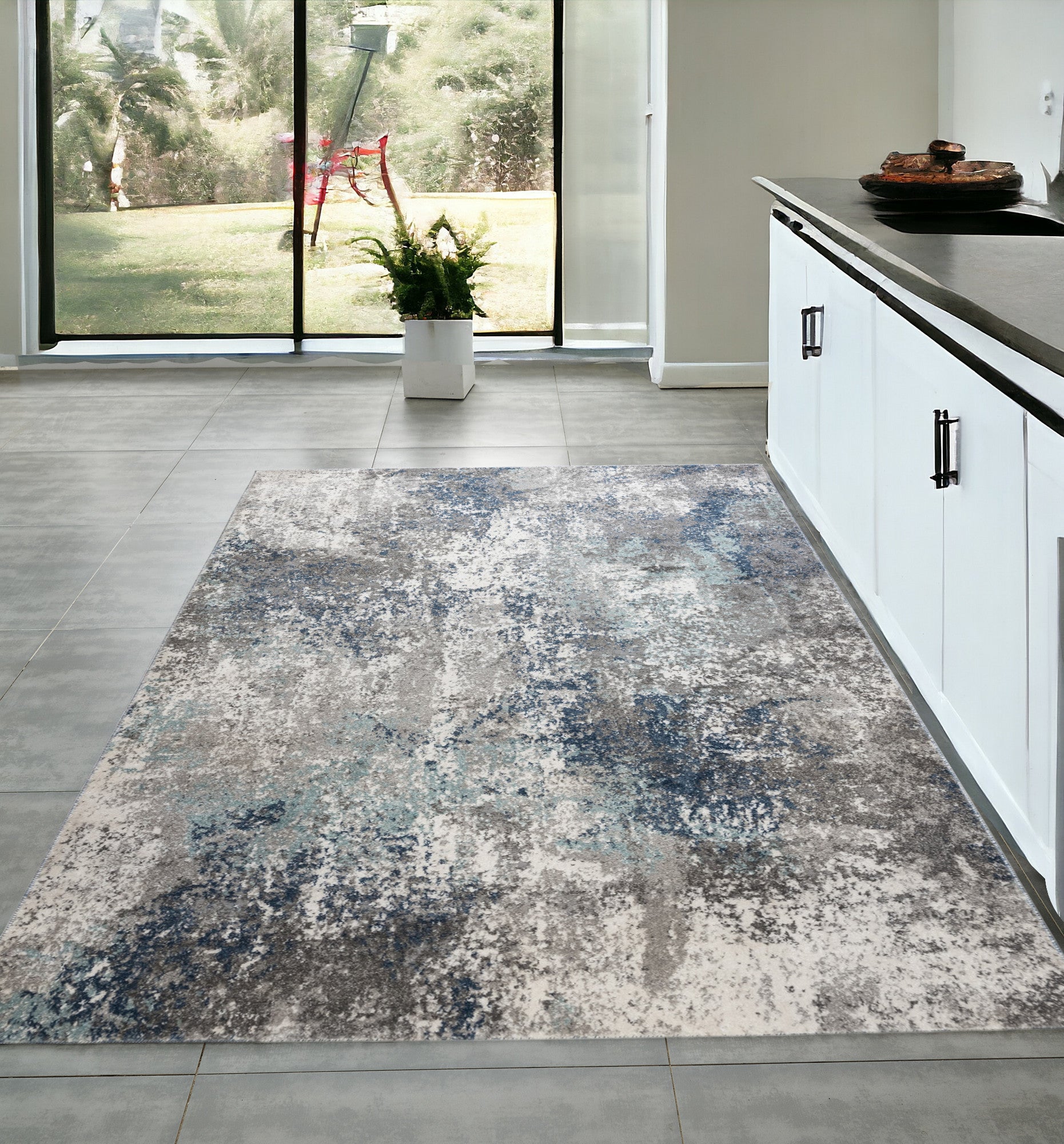 4' x 6' Gray and Blue Abstract Power Loom Area Rug