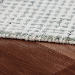 5' x 7' Green and Ivory Wool Checkered Hand Tufted Area Rug