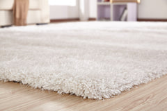 5' x 7' White Shag Hand Tufted Area Rug