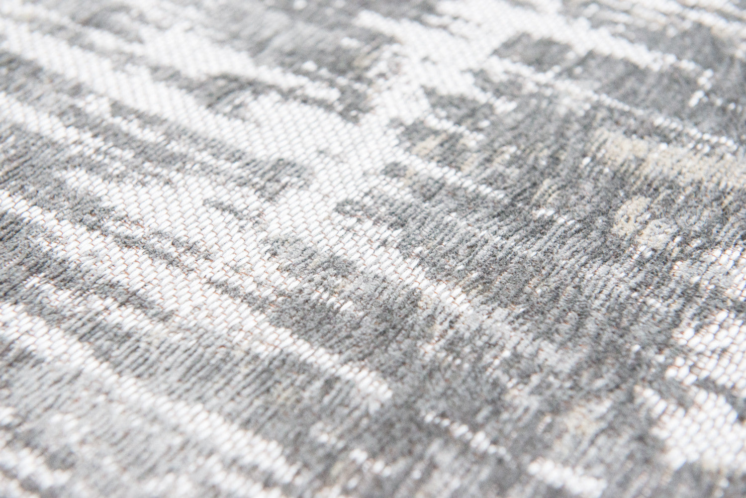 7' x 9' Gray and White Abstract Non Skid Area Rug