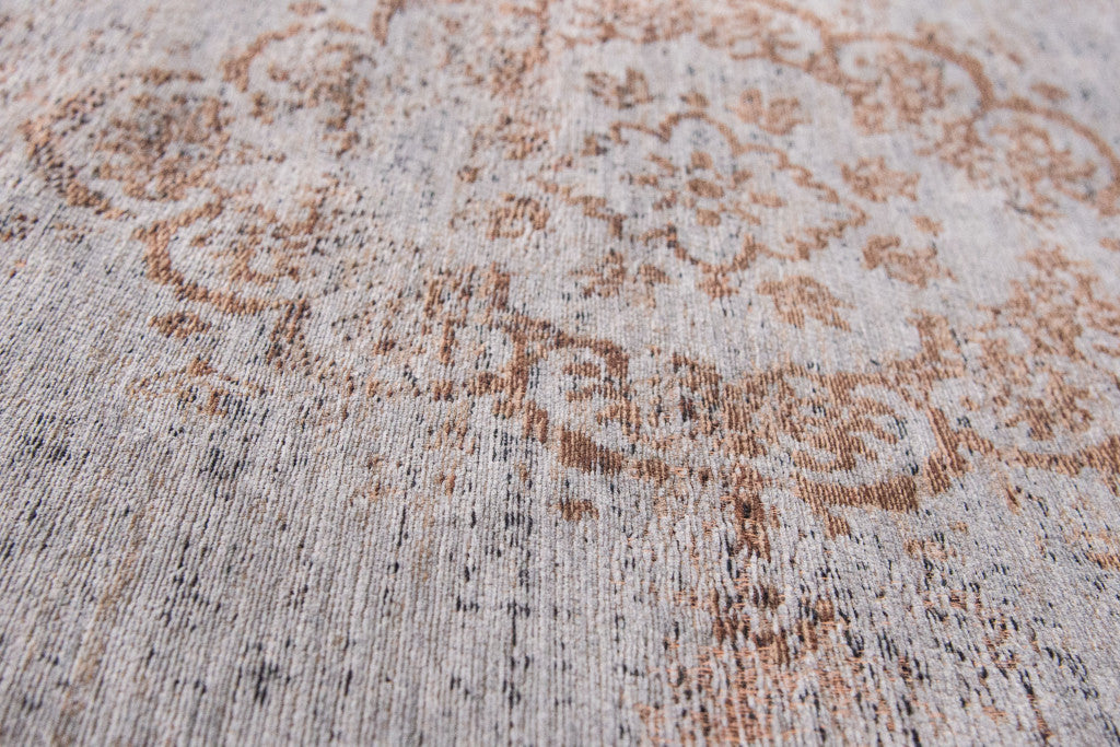 7' x 9' Gray and Beige Medallion Non Skid Area Rug