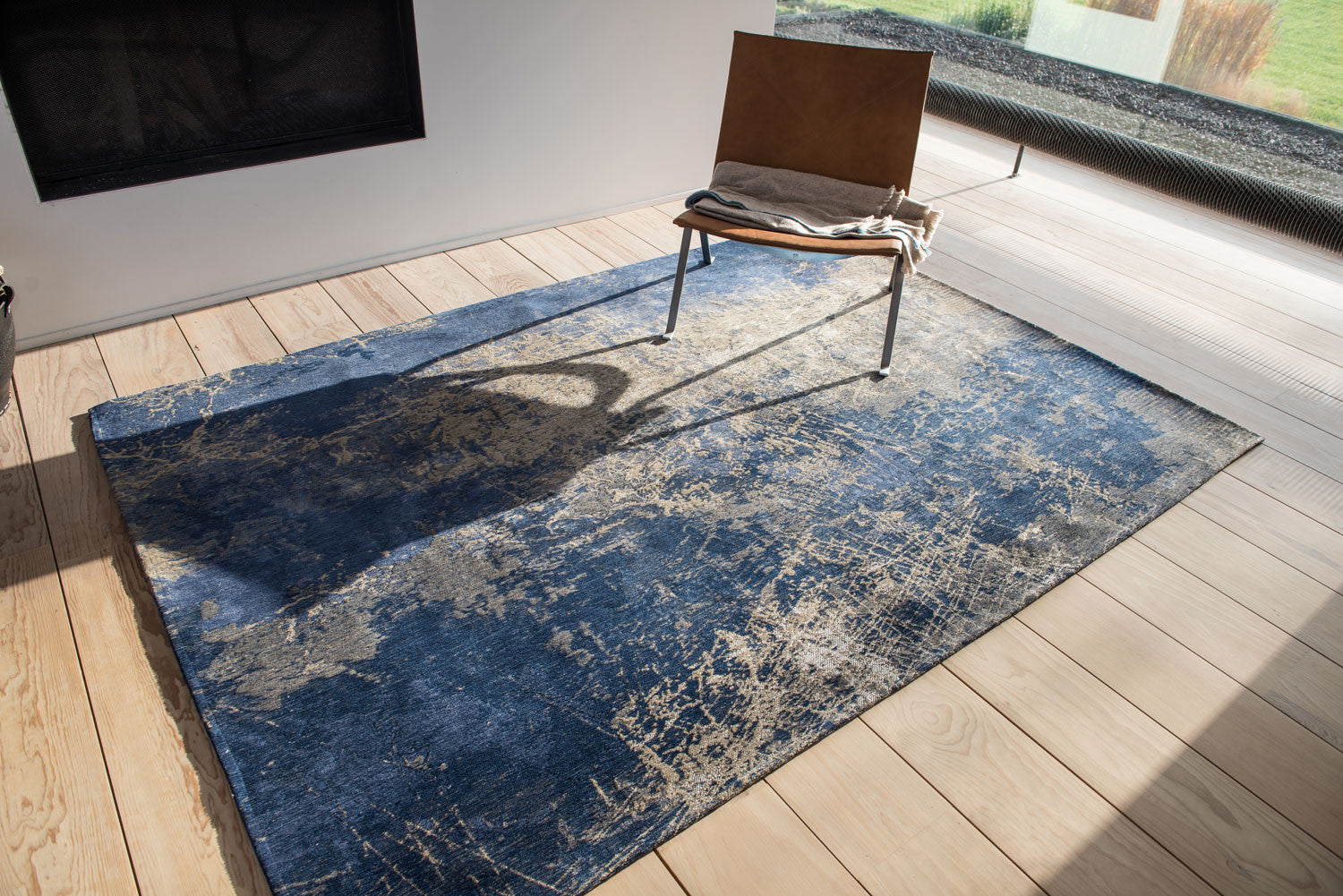 5' x 7' Blue and Gray Abstract Non Skid Area Rug