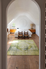 9' X 13' Green and White Oriental Non Skid Area Rug
