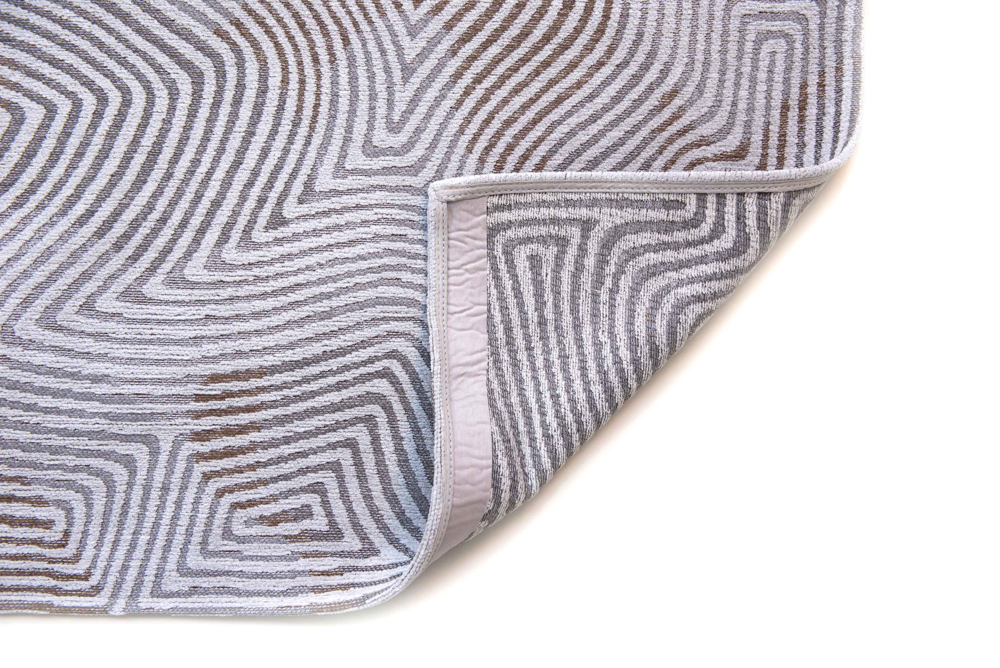 8' x 11' White Abstract Non Skid Area Rug