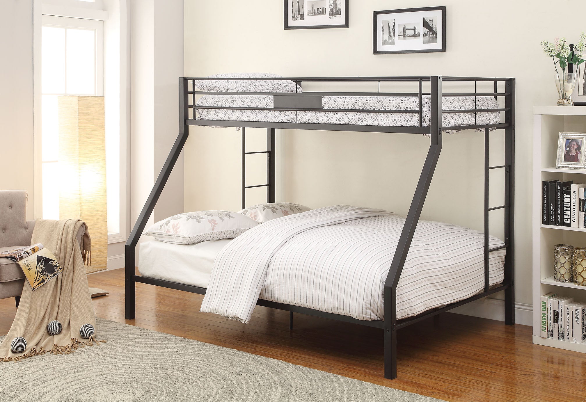 83" X 63" X 65" Sandy Black Metal Twin Xl Over Queen Bunk Bed