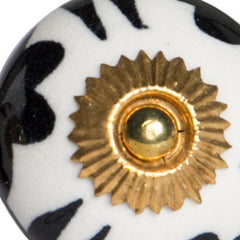 1.5" X 1.5" X 1.5" White Black And Yellow Knobs 12 Pack