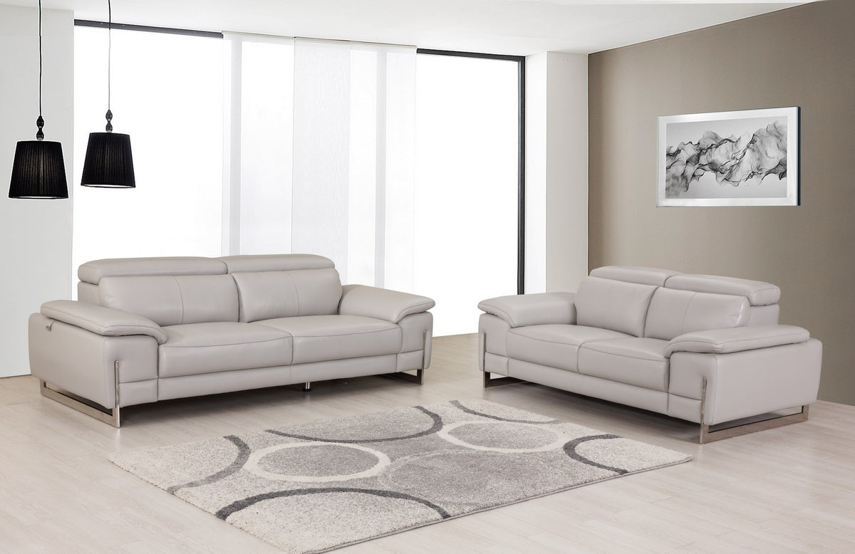 71'" X 42'" X 31'" Modern Light Gray Leather Sofa And Loveseat