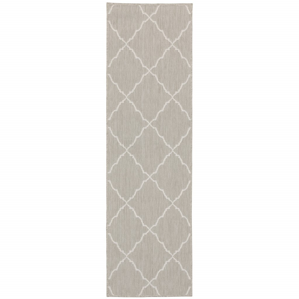 2’X7’ Gray And Ivory Trellis Indoor Outdoor Runner Rug