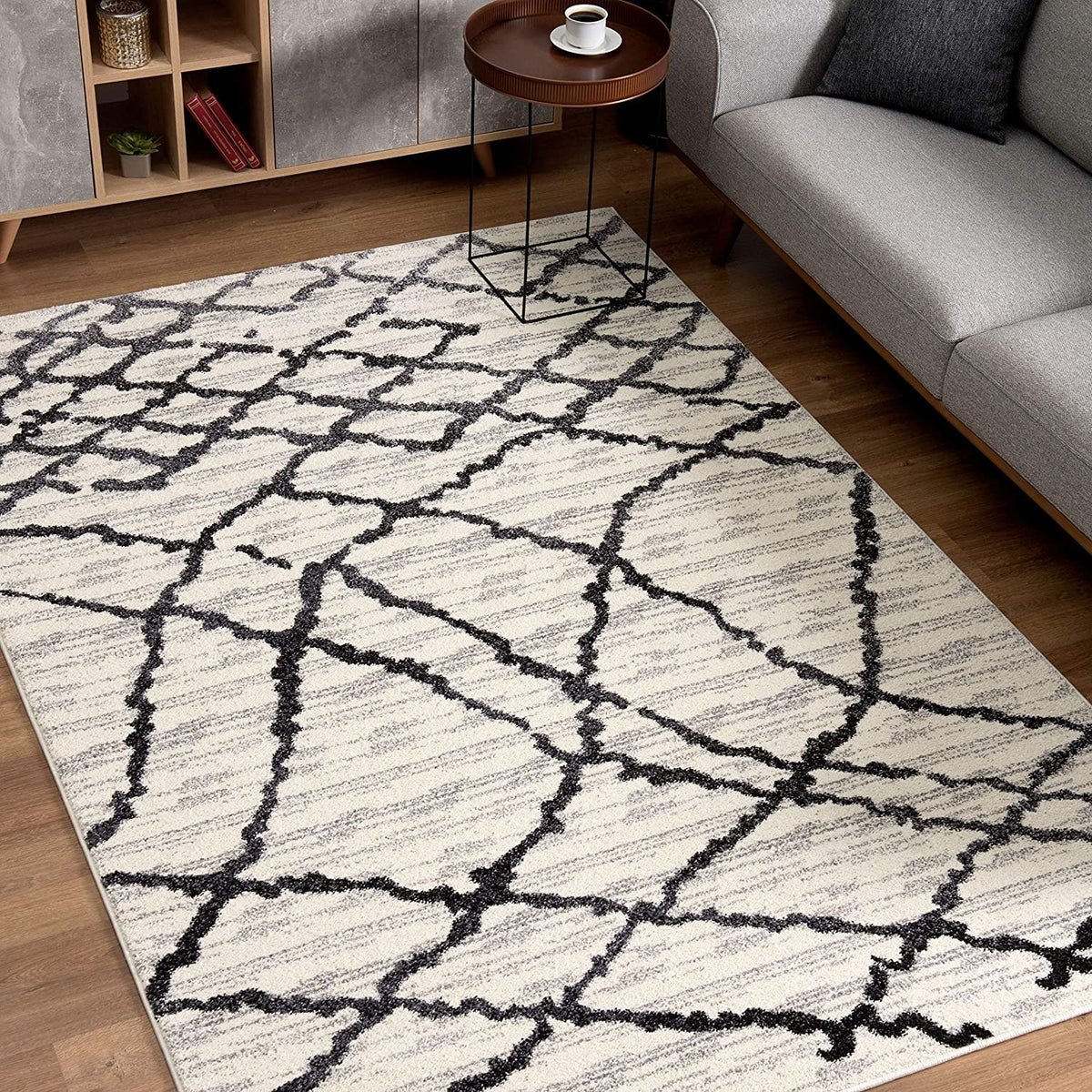 5’ X 8’ Gray And Black Modern Abstract Area Rug